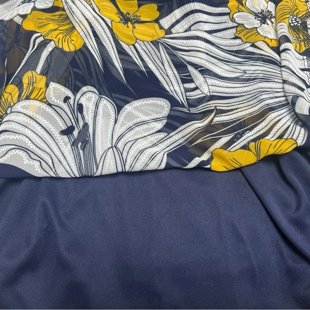 Signature by Robbie Bee Maxi Halter Dress NWT - Picture 6 of 6